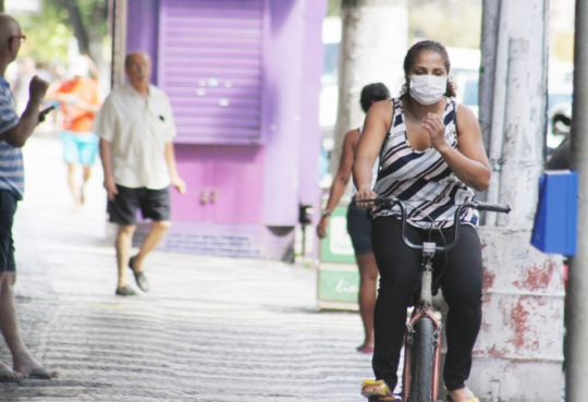 Segundo OMS, Brasil está indo bem na vacinação, mas atenção precisa estar voltada para o Carnaval