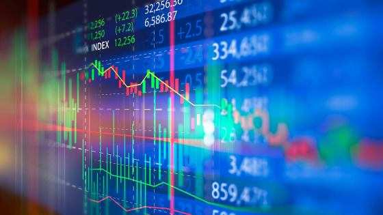 Pensando em preservar a vida financeira, a maioria das pessoas com mais de 61 anos coloca seu dinheiro na poupança