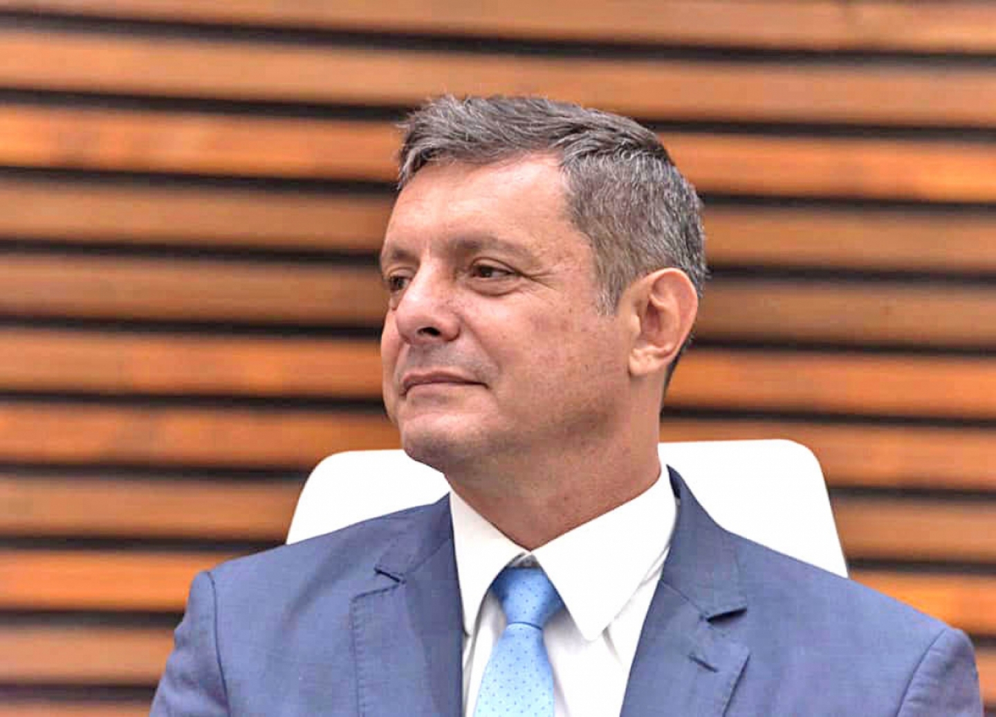 Rogério Santos (PSDB) é prefeito de Santos