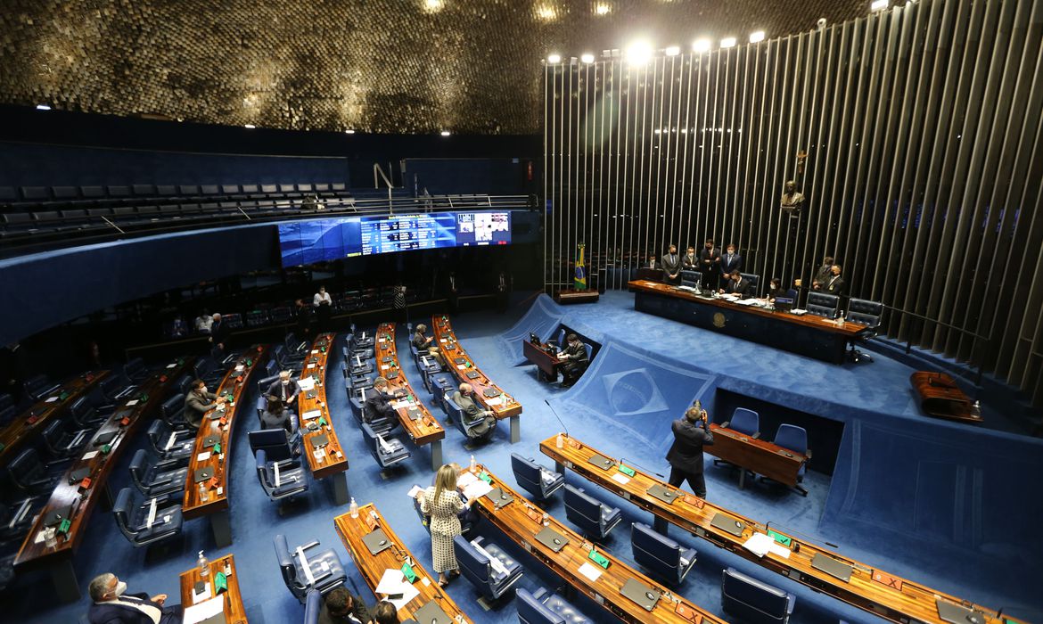 Relatório final deve ser votado no plenário do Senado em fevereiro de 2022, após retorno do recesso parlamentar