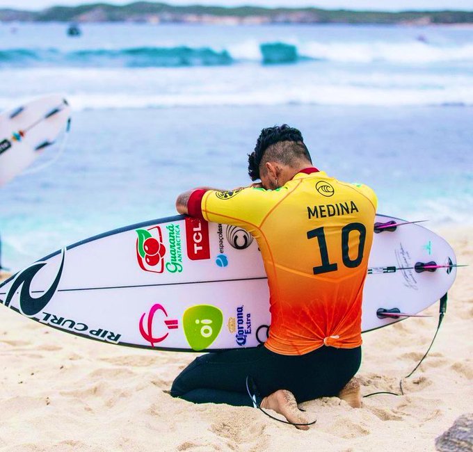 Resta apenas uma etapa do circuito antes do WSL Finals: Teahupo'o, no Taiti, com a competição acontecendo entre os dias 11 e 20 de agosto