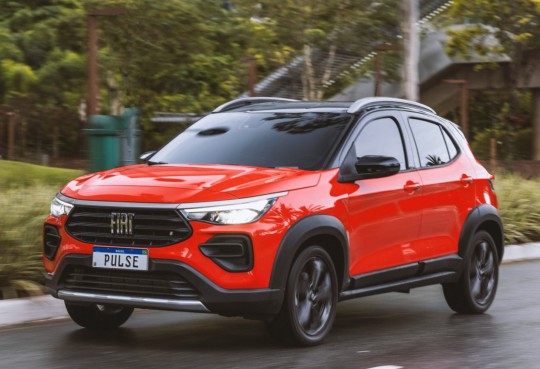 O Pulse estreia em cinco versões de acabamento e duas opções de motorização