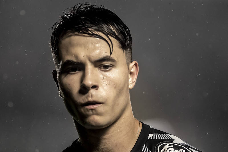 Zanocelo não interessa ao técnico Odair