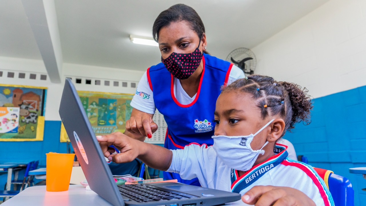 Diversas ações são realizadas com o objetivo de evitar que o aluno não frequente a escola