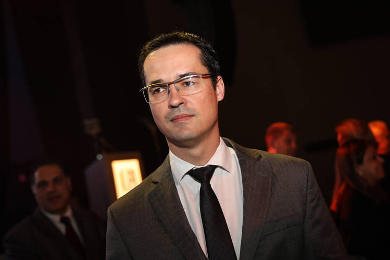 Se condenados de forma definitiva, os procuradores e ex-procuradores ficarão inelegíveis