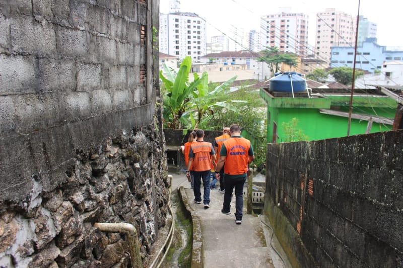 Plano de prevenção para período de chuvas é iniciado em Santos