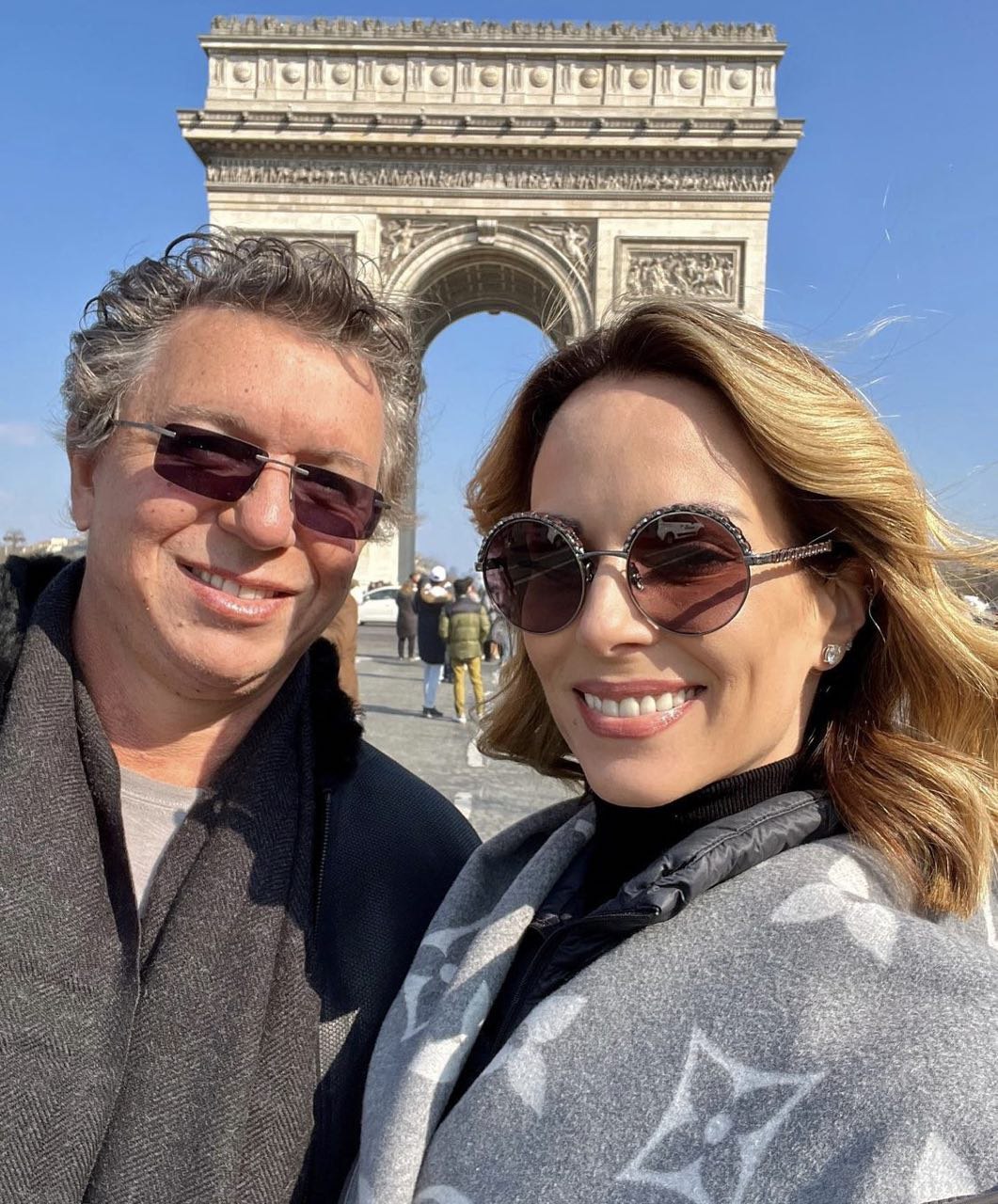 Boninho e Ana Furtado