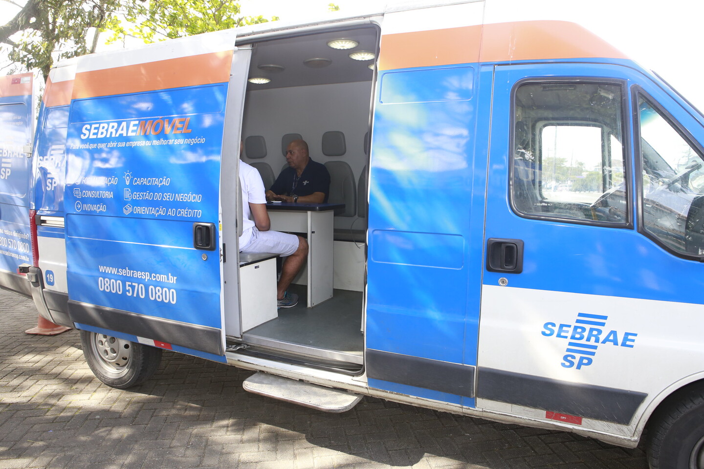 Empreendedores poderão procurar a base móvel do Sebrae, entre os dias 2 e 6 de maio