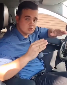 Vídeo: Deputado Federal do PL convida Lula para visitar sua residência enquanto carrega arma