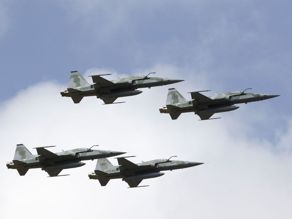 Aviões de caça (arquivo)