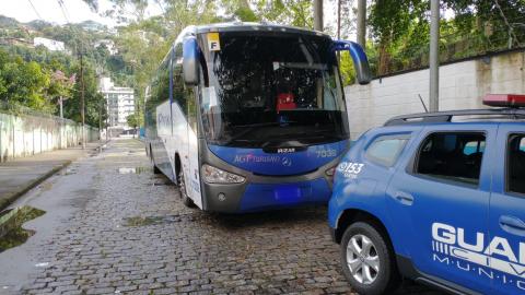 Projeto Turista Legal, Santos (dois ônibus multados)