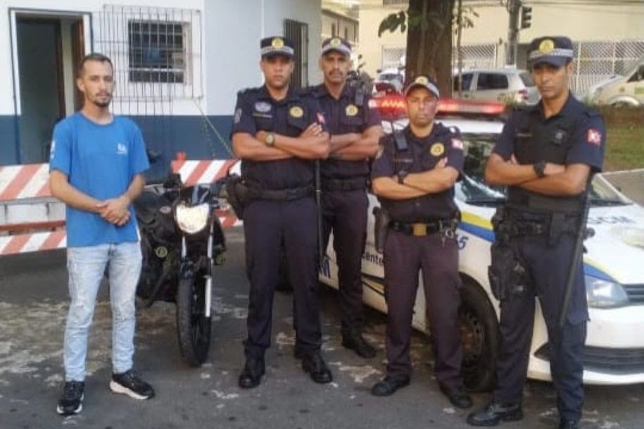 Equipe da Operação Centro Seguro recupera veículo furtado em São Vicente