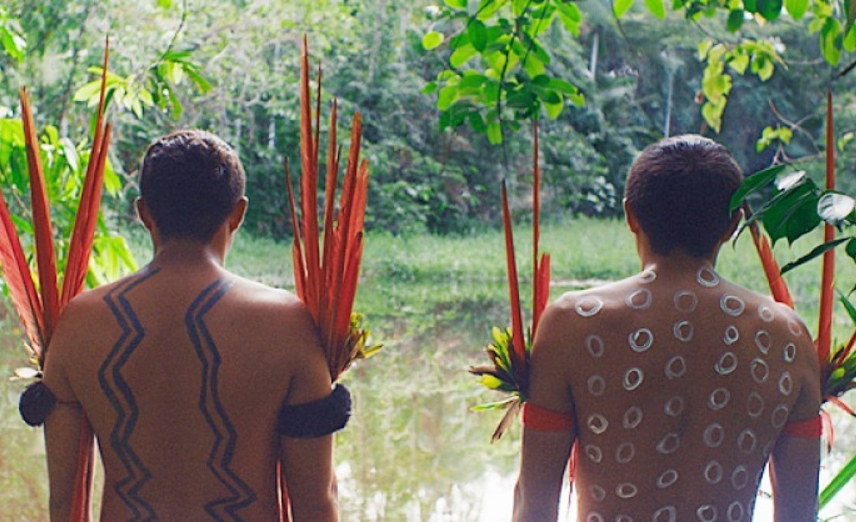 Os Yanomanis vêm sendo vítimas de garimpeiros em todo Brasil