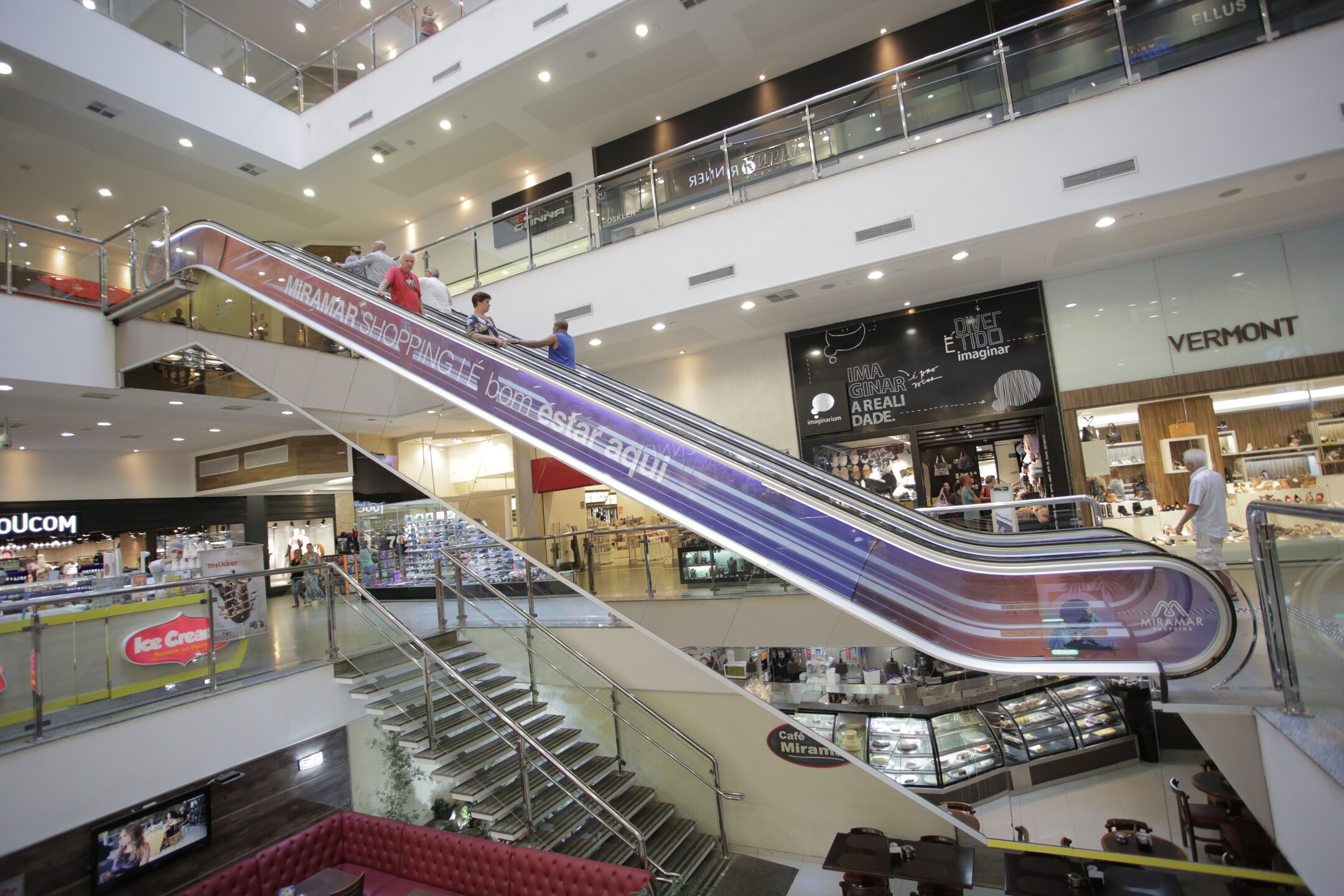 Miramar Shopping, localizado em Santos, no litoral de São Paulo