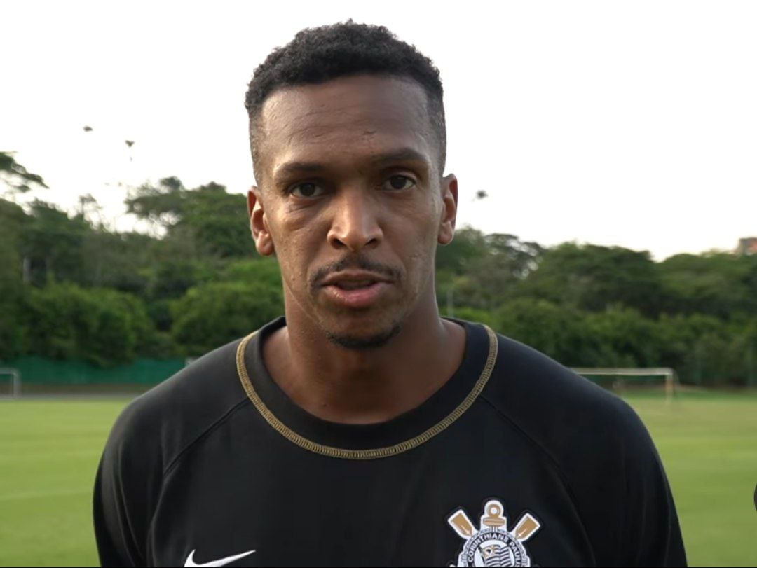 Atacante Jô teve seu contrato com o Corinthians rescindido