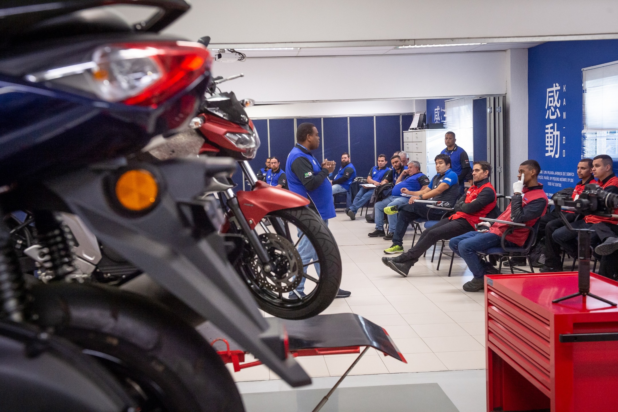 Professores do Senai voltam a receber aulas do YTA (Yamaha Technical Academy) na sede da Yamaha em Guarulhos