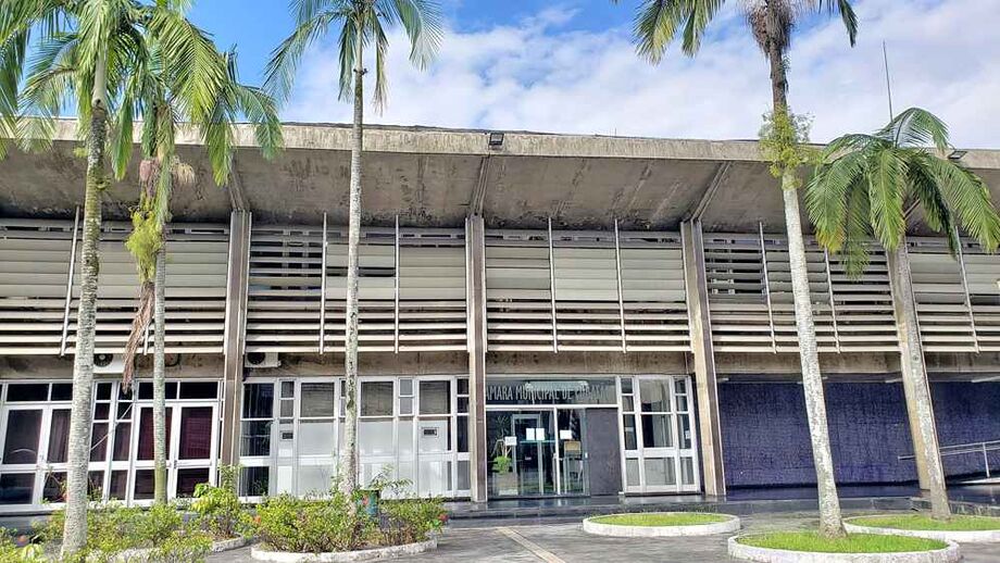 Procurador destacou falhas como a despesa excessiva de pessoal (cargos comissionados) e o alto custo "agregado" ao combustível na Câmara de Cubatão