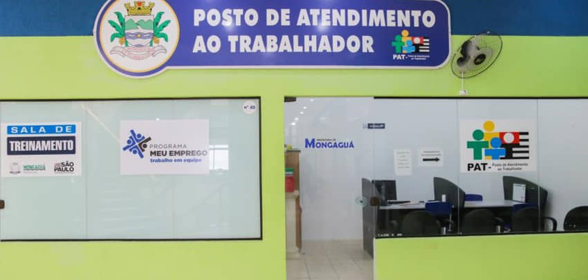 Os alunos que concluírem o curso com no mínimo 75% de frequência receberão bolsa auxílio