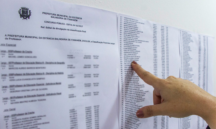 A entrega da documentação e dos exames médicos deve ocorrer no prazo máximo de 30 dias, contados a partir da ciência da convocação