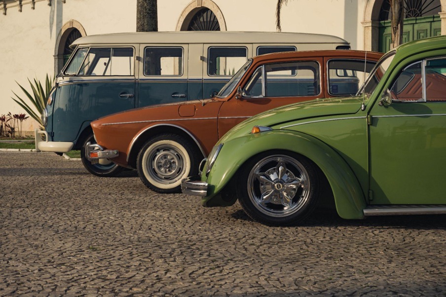 Carros icônicos da Volkswagen, como Fusca, Variant e Kombi, estarão na exposição