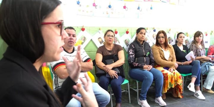 Especializada em terapia cognitiva comportamental, Sabrina falou para um público de 20 pessoas dos próprios exemplos de superação