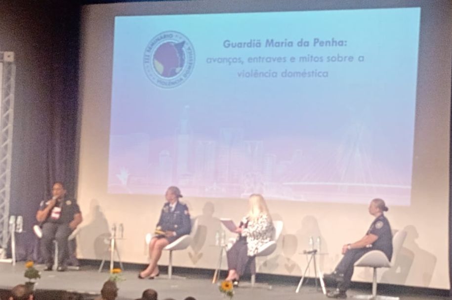 Além de São Vicente, o seminário contou com a participação de guardas municipais de outras cidades do Estado