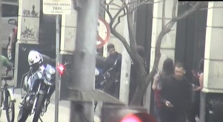 As ações criminosas frustradas também resultaram na prisão de três pessoas