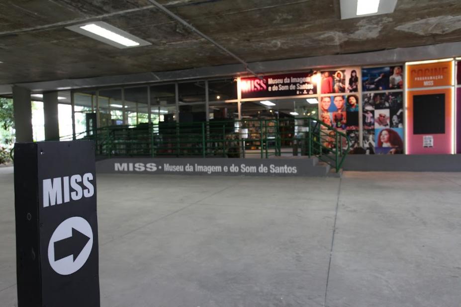 O 'Cine Melhor Idade' foi idealizado pela produtora Denise Lara e pelo cineasta Gustavo SD Brandão