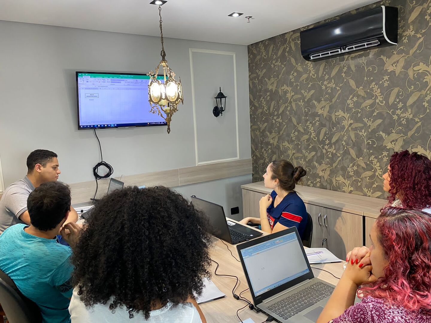 O curso foi proposto pelo próprio funcionário, algo inédito na empresa