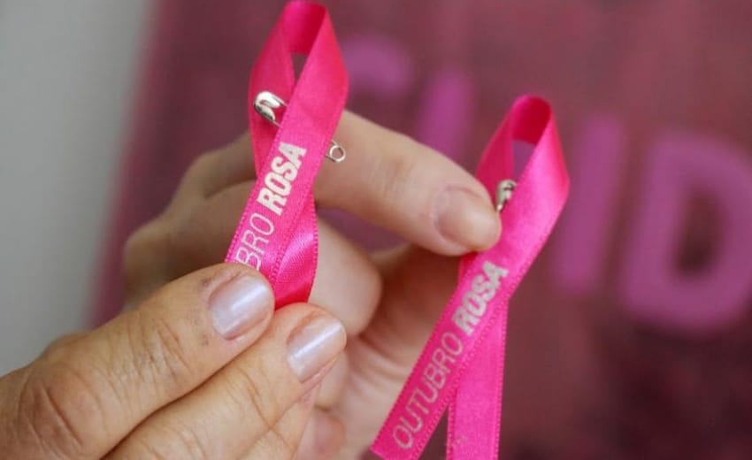 Santos está focada na conscientização do outubro rosa