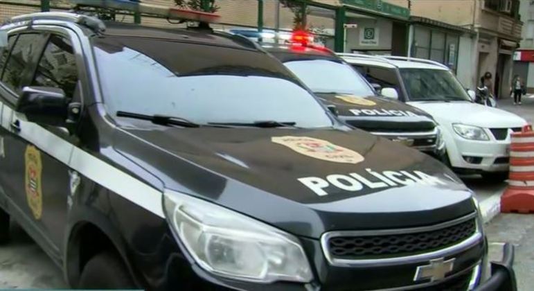 O suspeito foi preso em um pet shop, local onde trabalha. Em depoimento, ele negou as acusações