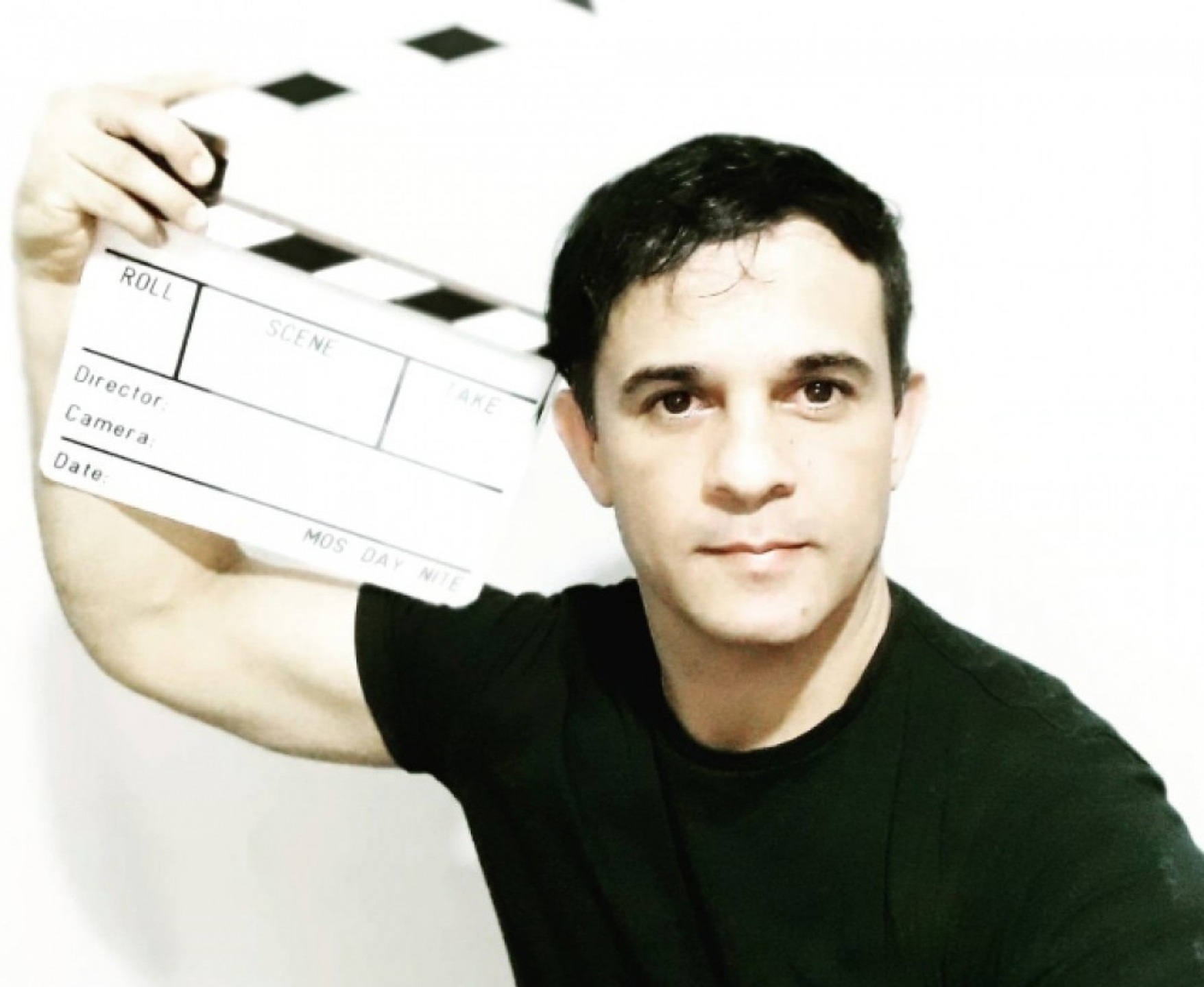 Mais informações sobre o horário das aulas em: (13) 99733-0980