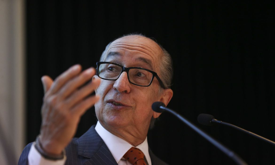 Marcos Cintra se diz triste com a decisão