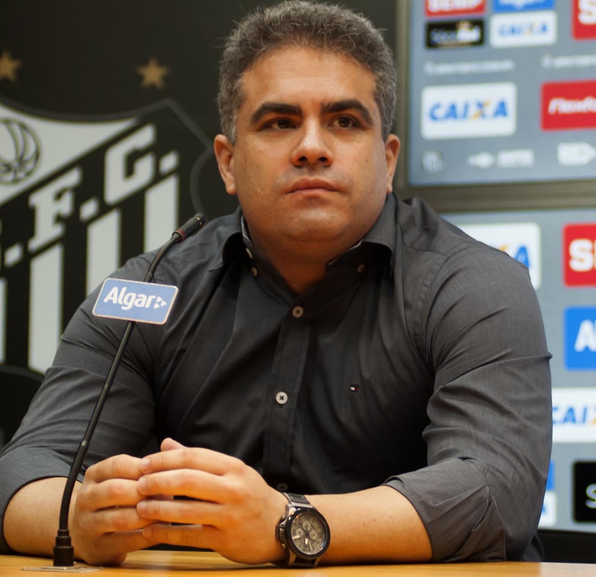 Orlando Rollo antecedeu o atual presidente do Santos, André Rueda