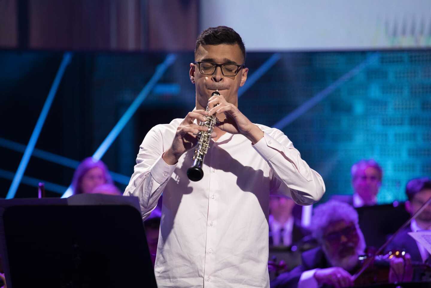 O músico Lucas Sanches