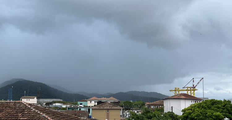 Céu permanece nublado na última semana do ano em São Paulo.