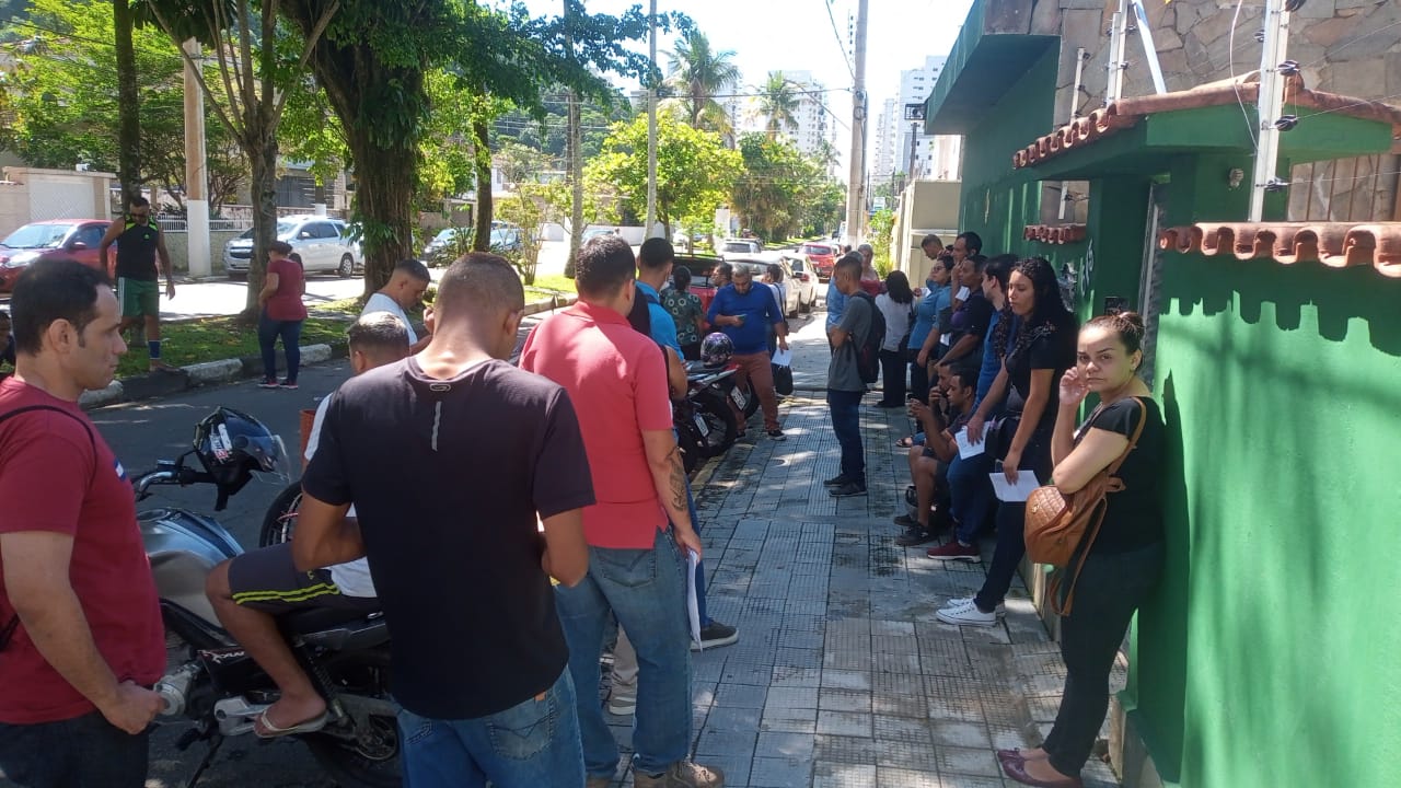 Os novos trabalhadores começam suas jornadas no próximo dia 14.