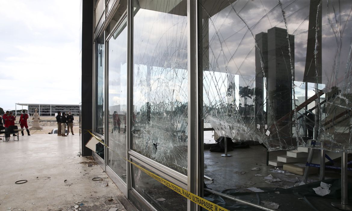 Fernando Casaca é dono de uma rede de hotéis