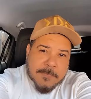 Renatinho vocalista da banda Bokaloka