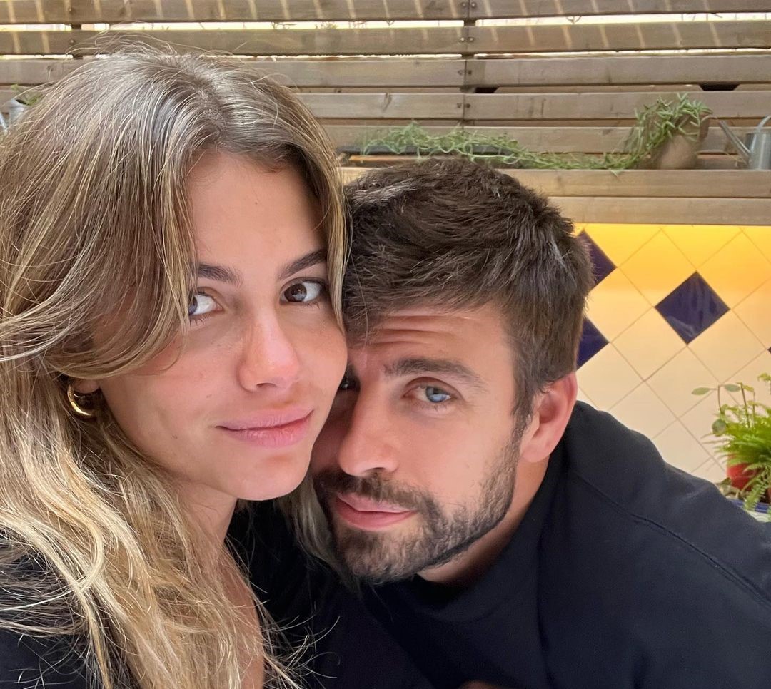 Gérard Piqué posta foto com nova namorada Clara Chía