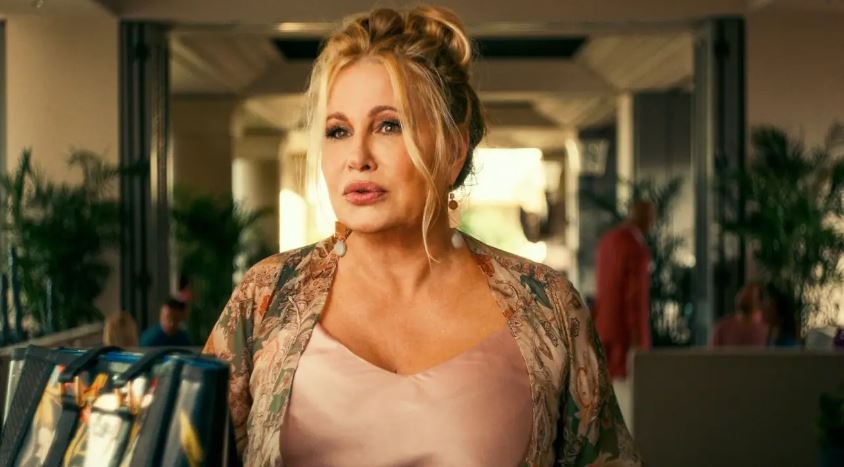 Jennifer Coolidge em The White Lotus