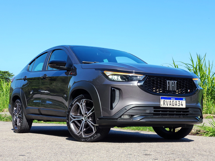 O Fastback é um utilitário esportivo compacto com estilo cupê derivado do Pulse