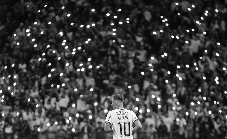 Róger Guedes, do Corinthians, na partida contra o Mirassol