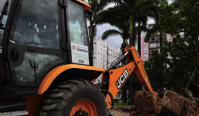 Equipes permaneceração no serviço de rescaldo ao longo desta quinta-feira