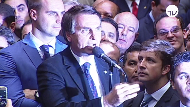 Julgamento foi iniciado com a leitura do relatório que resume a tramitação dos processos