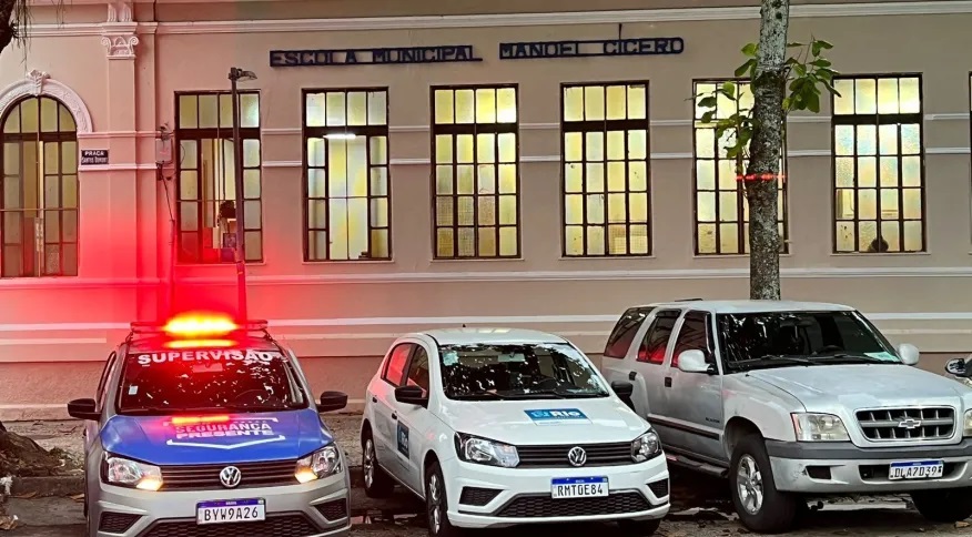 Escola em que adolescente tentou atacar colegas, no Rio