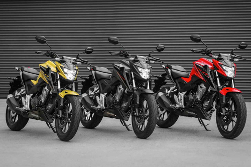 A naked da Honda tem motor monocilíndrico com 24,7 cavalos de potência e 2,60 kgfm de torque