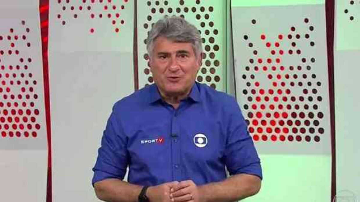 O narrador Cleber Machado acaba de ser oficializado como novo locutor da Record