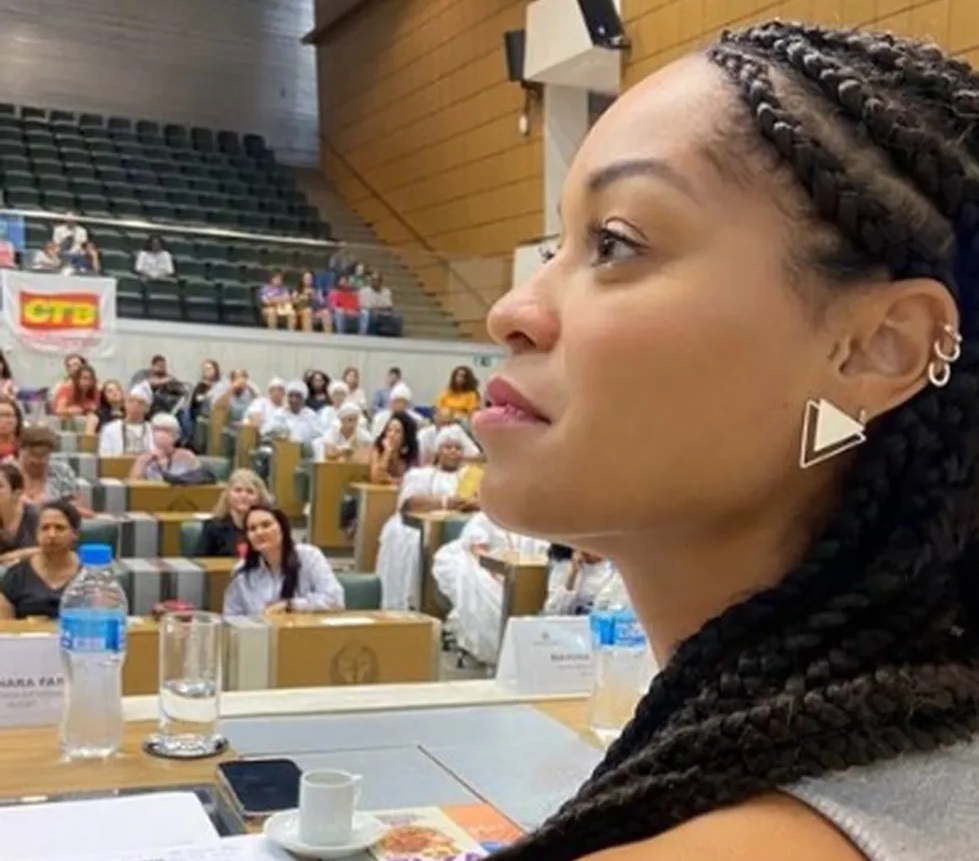 A deputada estadual Thainara Faria, do PT