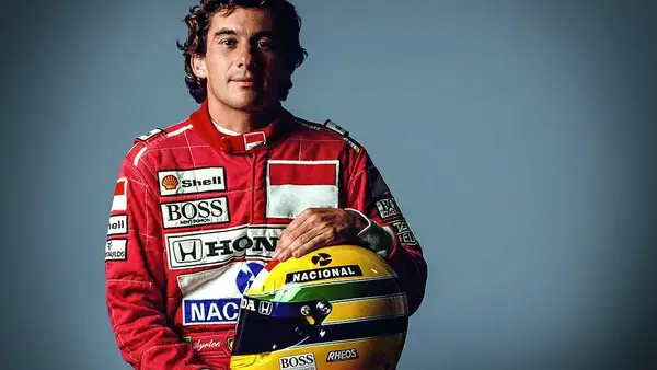 O vice-presidente Geraldo Alckmin sancionou uma lei que torna o piloto Ayrton Senna patrono do esporte brasileiro.